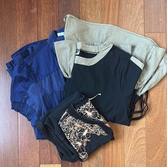 3 Blouses - Picture 4 of 4